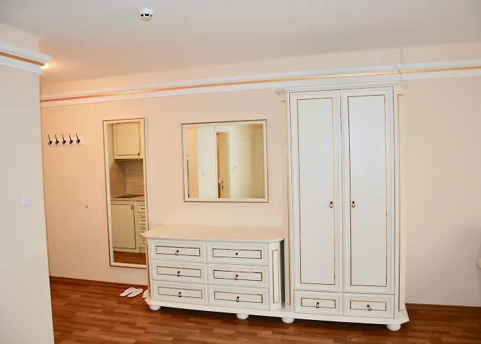 Golden Rainbow 4* ساني بيتش