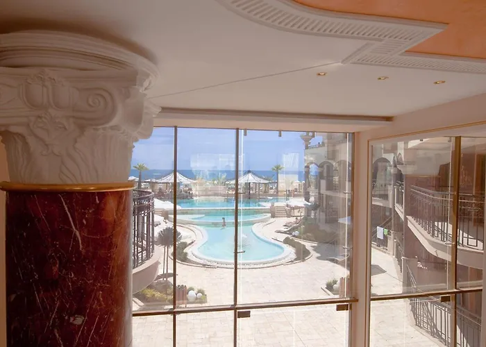 Golden Rainbow 4* ساني بيتش