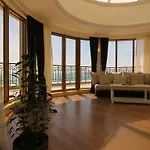 Golden Rainbow Апарт-готель Сонячний Берег