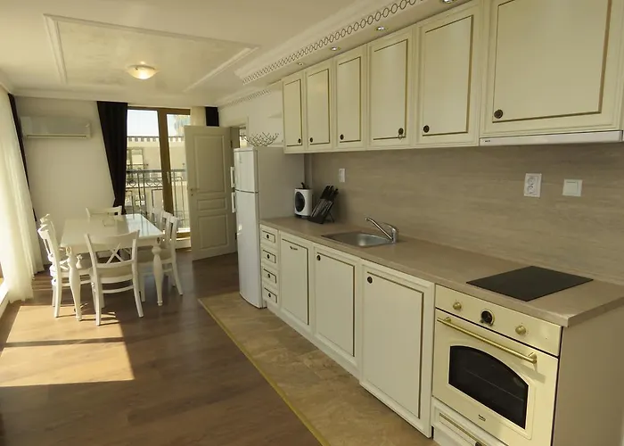 Aparthotel Golden Rainbow Sunny Beach