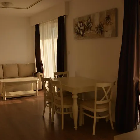 Apart-hotel Golden Rainbow Sunny Beach