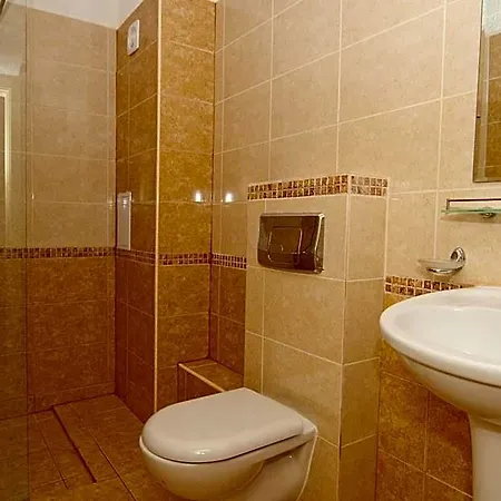 Golden Rainbow Aparthotel 4*