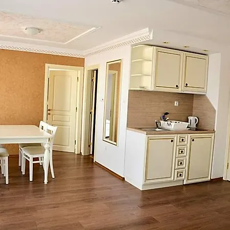 Golden Rainbow Apart-hotel 4*