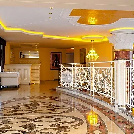 Apart-hotel Golden Rainbow 4*