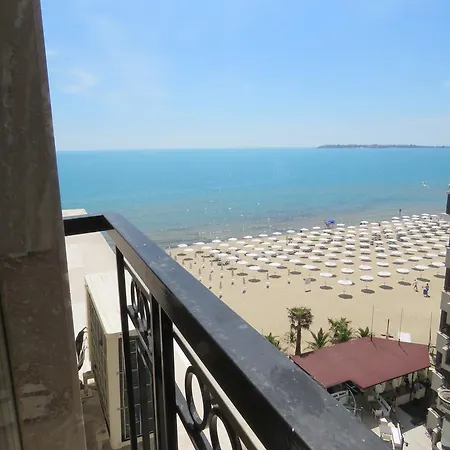 Golden Rainbow Apart-hotel Sunny Beach