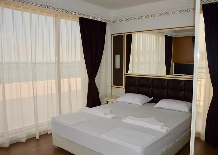 Apartmanhotel Golden Rainbow Napospart