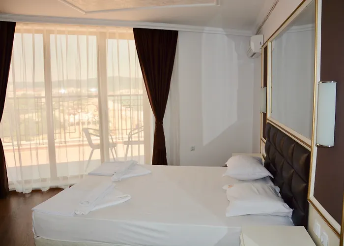 Golden Rainbow Apartmanhotel