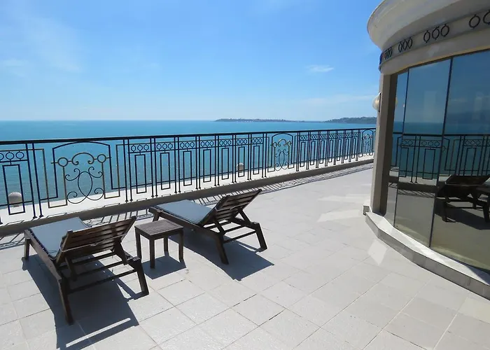 Apartmanhotel Golden Rainbow