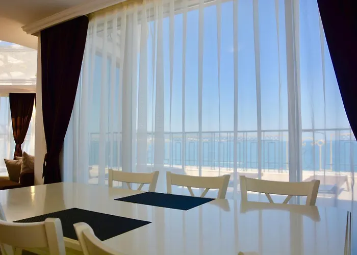 Golden Rainbow Apartmanhotel Napospart