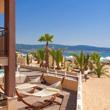 Lägenhetshotell Golden Rainbow