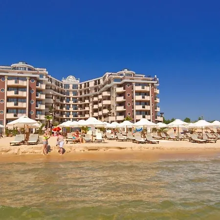 Lägenhetshotell Golden Rainbow Slăntjev Brjag